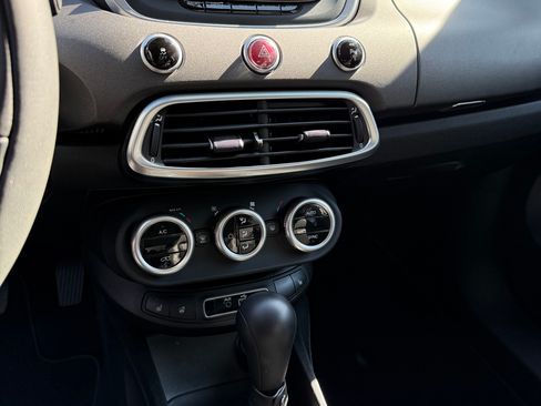 Used 2016 FIAT 500X Trekking image 9