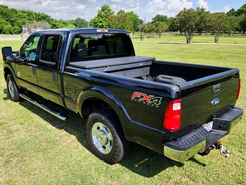 Used 2015 Ford F250 XLT w/ XLT Value Package AWD/4WD image 6