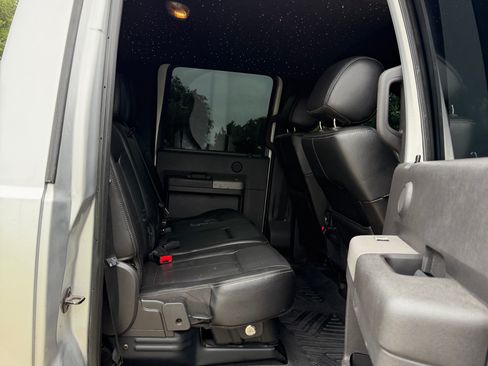 Used 2015 Ford F250 Lariat w/ Lariat Ultimate Package AWD/4WD image 22