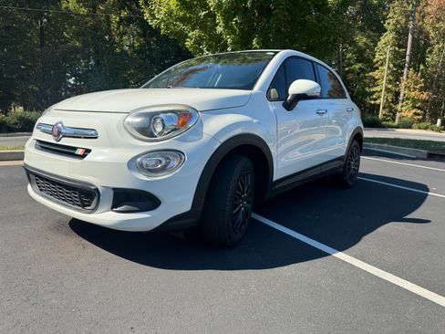 Used 2016 FIAT 500X Pop image 1