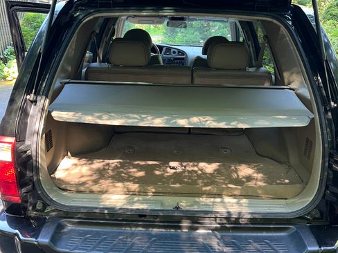 Used 2003 INFINITI QX4 4WD w/ Heated Seats Pkg image 12
