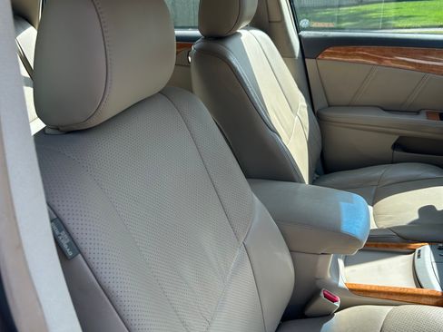 Used 2006 Toyota Avalon Limited image 14