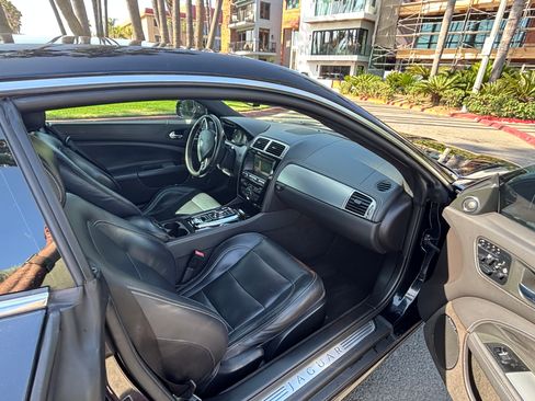 Used 2012 Jaguar XK Coupe image 12