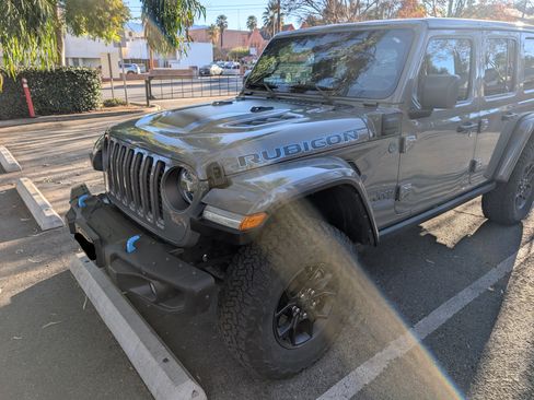 Used 2021 Jeep Wrangler Unlimited Rubicon 4xe w/ Steel Bumper Group image 2