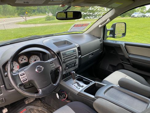 Used 2012 Nissan Titan PRO-4X w/ Pro-4x Premium Utility Pkg AWD/4WD image 9
