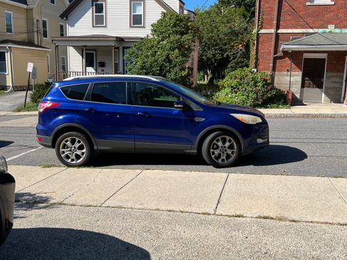 Used 2014 Ford Escape Titanium AWD/4WD image 5