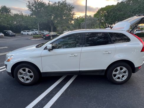 Used 2012 Volvo XC60 3.2 AWD/4WD image 16