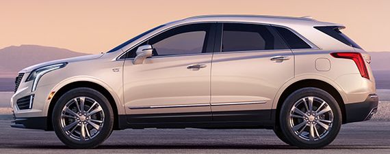 Used 2018 Cadillac XT5 Luxury w/ Driver Awareness Package AWD/4WD image 4