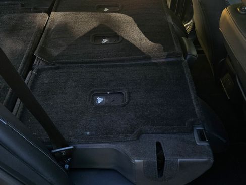 Used 2023 Nissan Rogue SL image 24