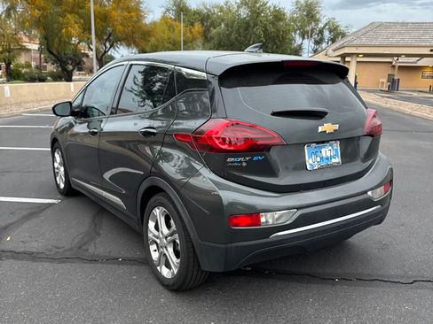 Used 2020 Chevrolet Bolt LT FWD image 10