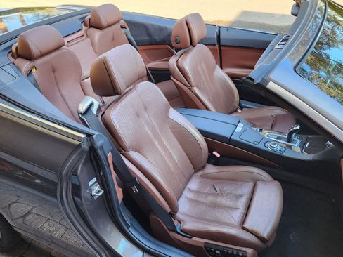 Used 2012 BMW 640i Convertible image 21