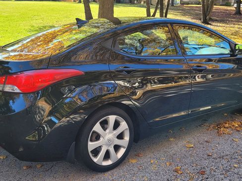 Used 2013 Hyundai Elantra Limited FWD image 10