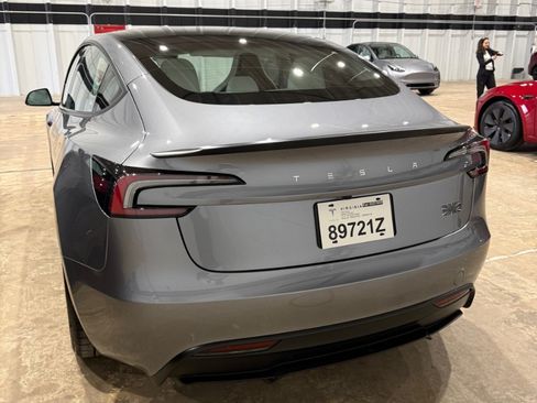 Used 2025 Tesla Model 3 Performance image 4