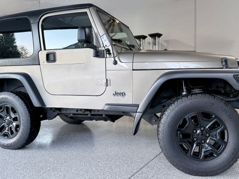 Used 2006 Jeep Wrangler SE image 9