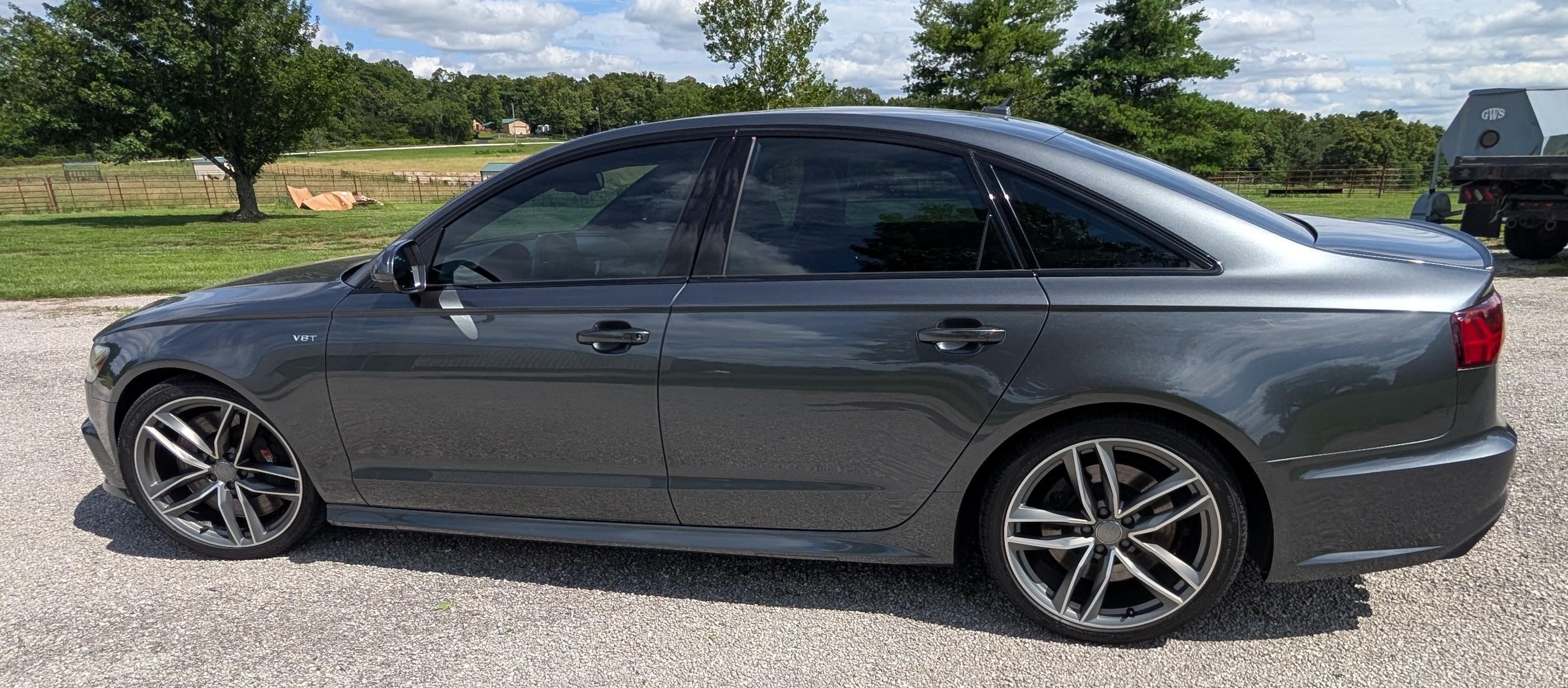Used 2017 Audi S6 Premium Plus w/ Driver Assistance Package AWD/4WD image 4