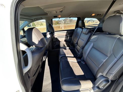 Used 2016 Honda Odyssey EX-L image 8