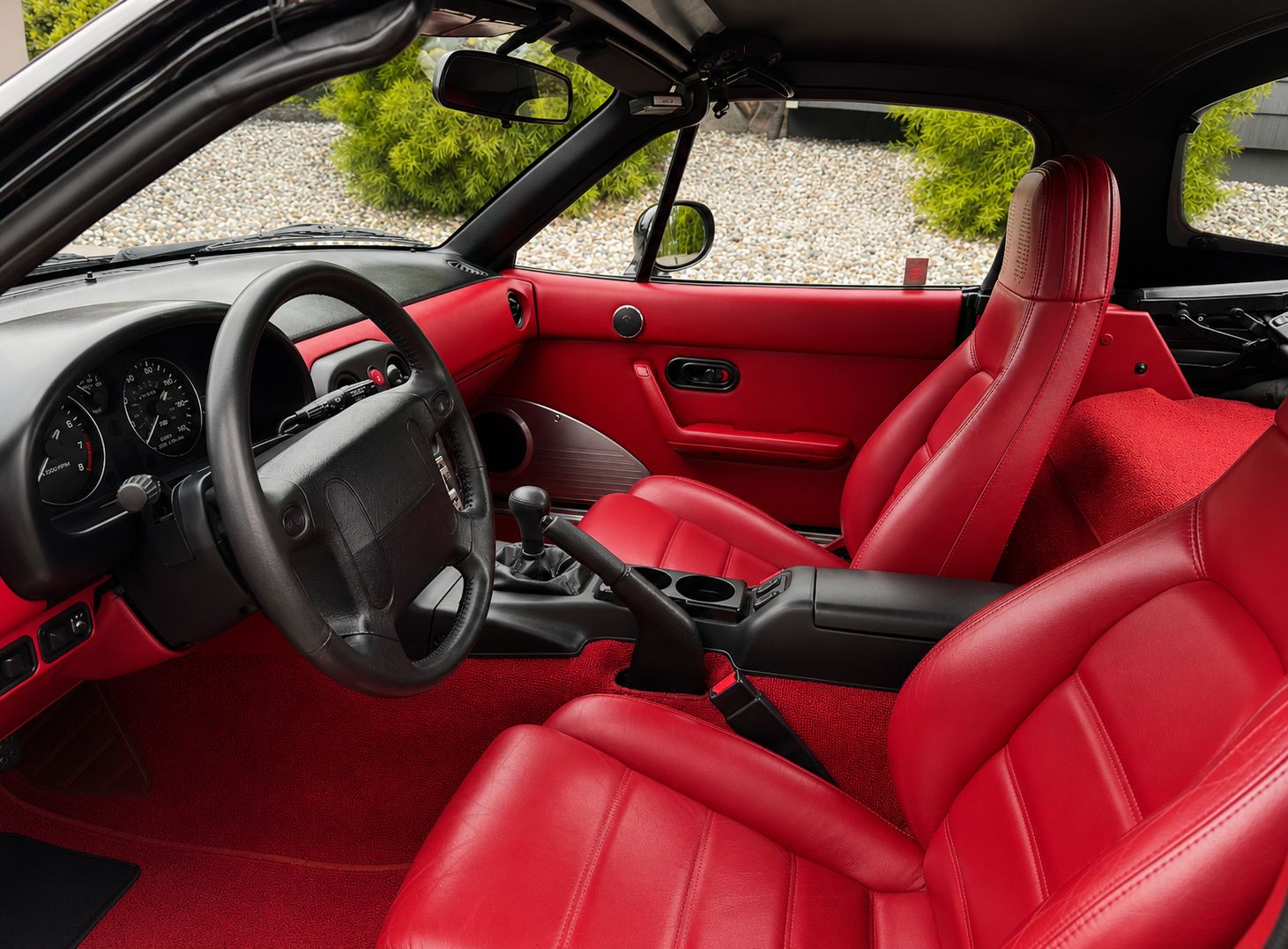 Used 1993 MAZDA MX-5 Miata Limited Edition RWD image 18