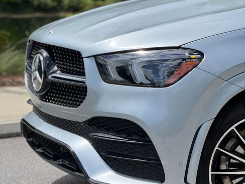 Used 2023 Mercedes-Benz GLE 350 350 Sport Utility 4D image 2