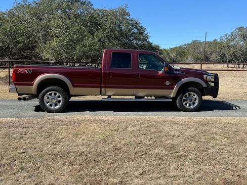 Used 2012 Ford F350 Lariat w/ Lariat Interior Pkg image 1