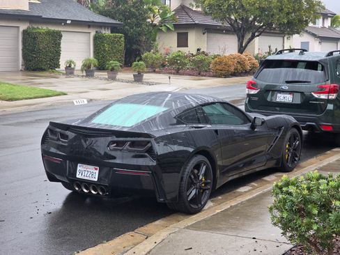 Used 2015 Chevrolet Corvette Stingray Coupe w/ 2LT Preferred Equipment Group image 8