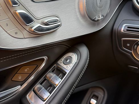 Used 2021 Mercedes-Benz C 300 4MATIC Cabriolet w/ AMG Line image 19