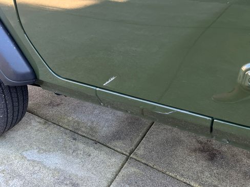 Used 2022 Jeep Wrangler Sport image 22