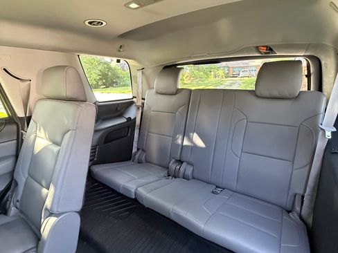 Used 2015 Chevrolet Tahoe LT AWD/4WD image 16