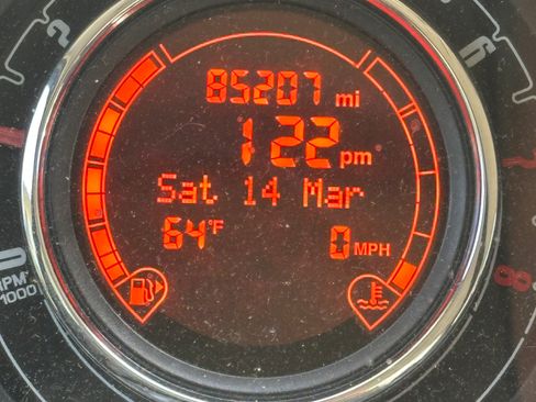 Used 2013 FIAT 500 Pop image 9