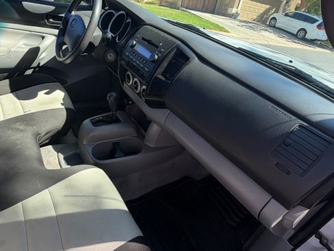 Used 2008 Toyota Tacoma 2WD Regular Cab image 15