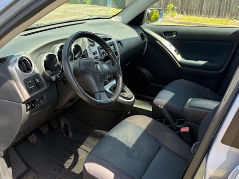 Used 2006 Toyota Matrix XRS FWD image 9