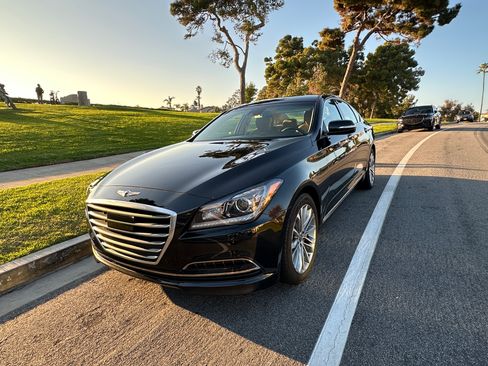 Used 2017 Genesis G80 3.8 image 8