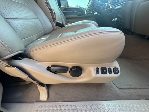 Used 2003 Ford F350 Lariat AWD/4WD image 21
