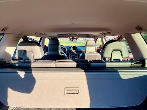 Used 2014 Volvo XC70 3.2 Platinum image 12