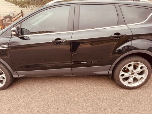 Used 2016 Ford Escape Titanium image 4