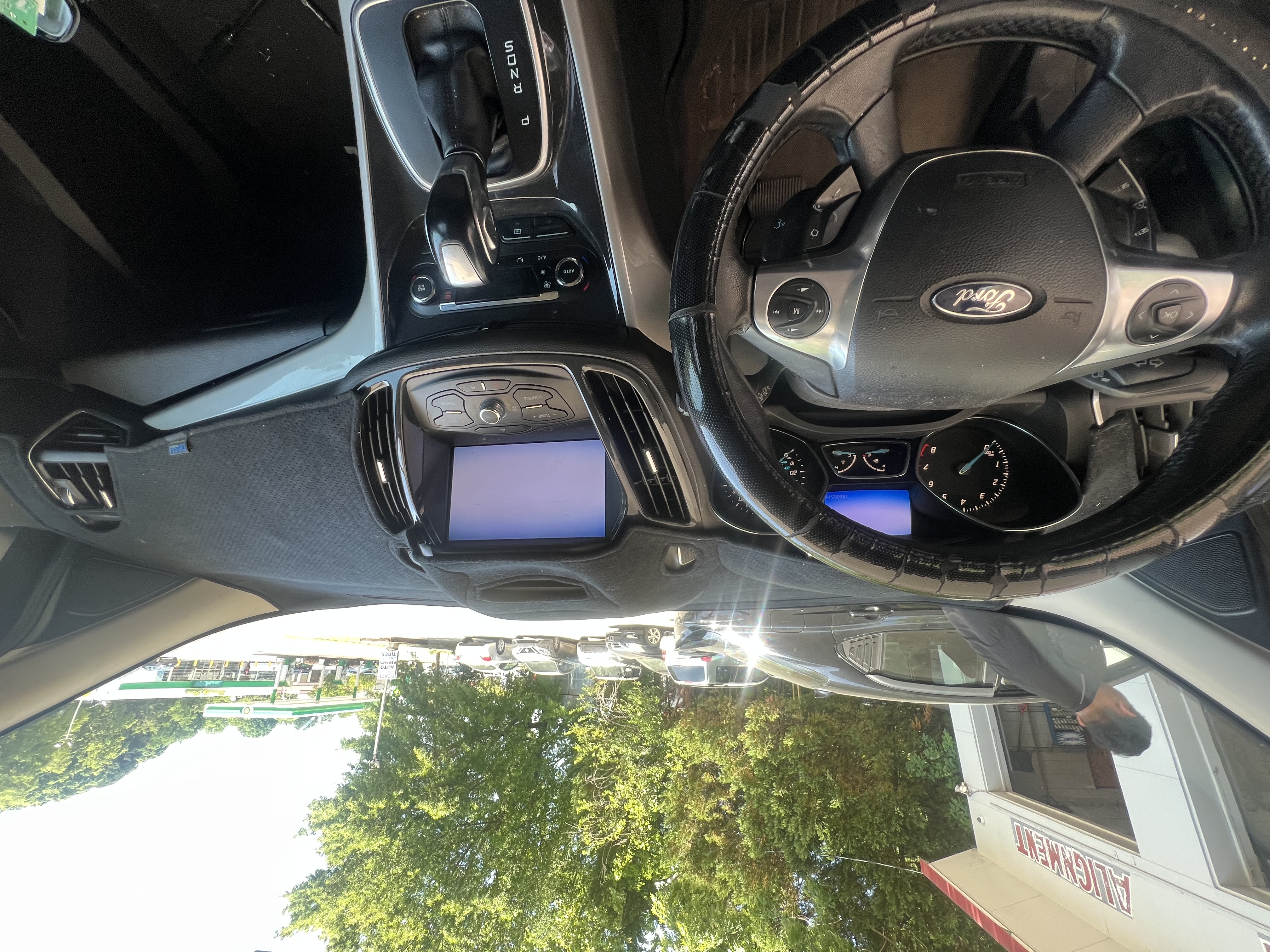 Used 2013 Ford Escape SEL FWD image 15