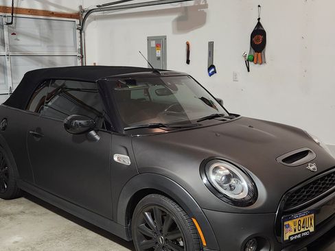 Used 2021 MINI Cooper S w/ Signature Upholstery Package image 13