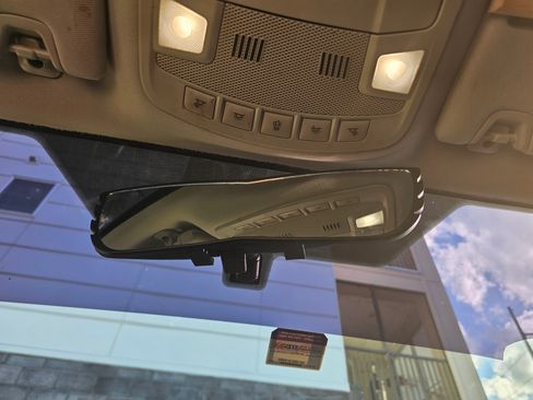 Used 2018 Ford Fusion SE w/ Equipment Group 601A image 13