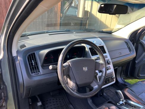Used 2010 Dodge Journey SXT w/ Flexible Seating Group image 9