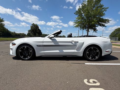 Used 2020 Ford Mustang GT Premium w/ California Special Package RWD image 26