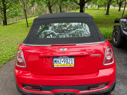 Used 2013 MINI Cooper S FWD image 4