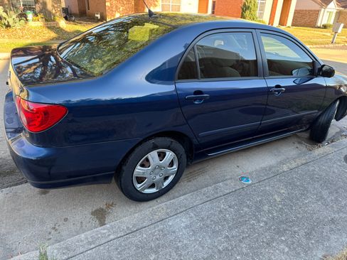 Used 2007 Toyota Corolla LE image 6
