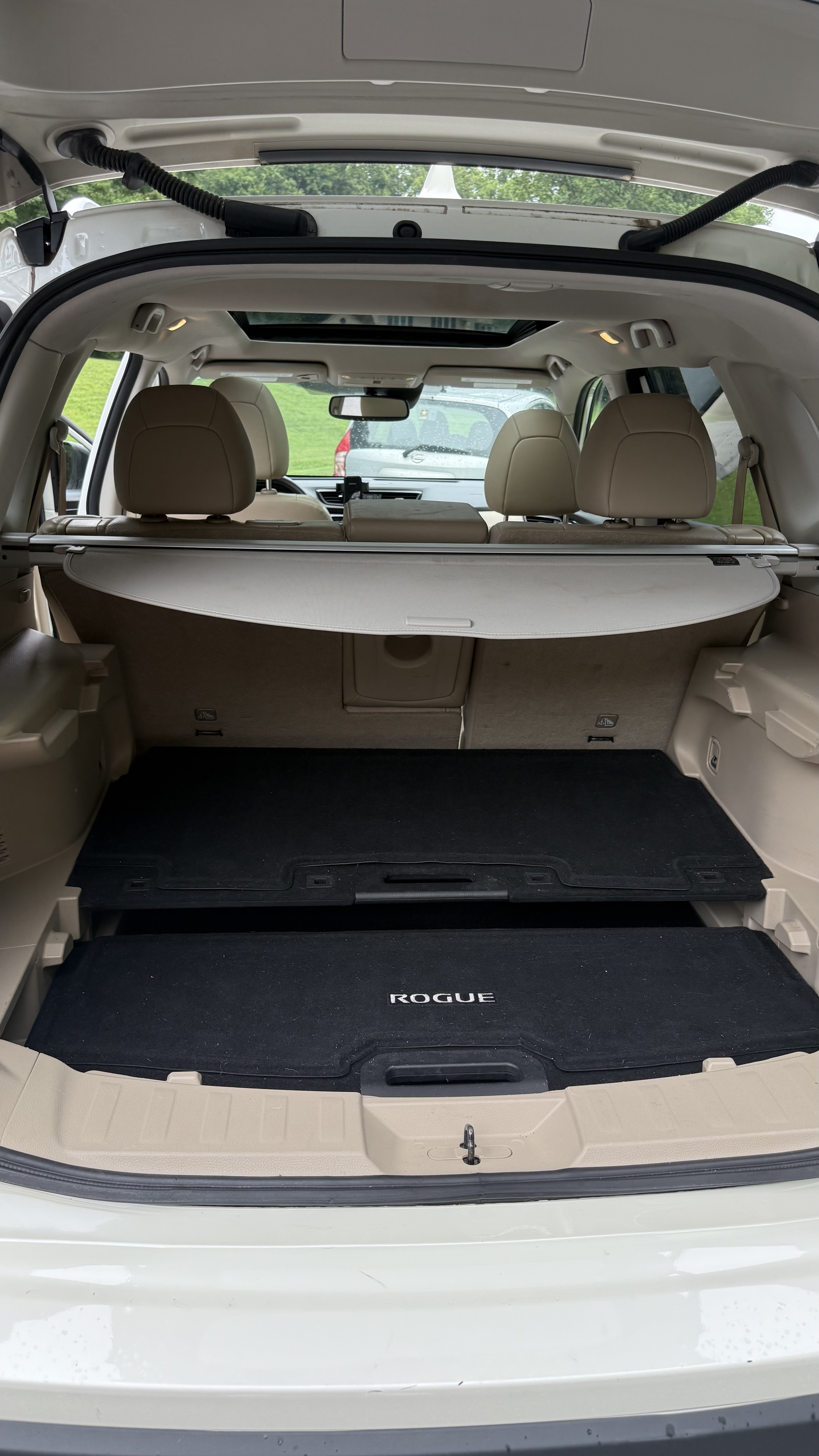 Used 2018 Nissan Rogue SL w/ Premium Package AWD/4WD image 9