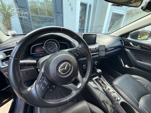 Used 2014 MAZDA MAZDA3 i Grand Touring FWD image 11