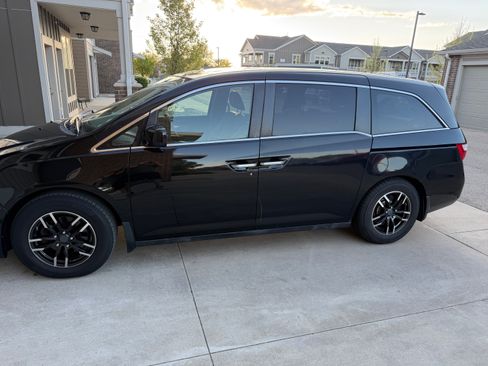 Used 2013 Honda Odyssey EX-L image 1
