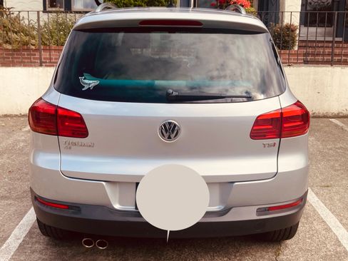 Used 2016 Volkswagen Tiguan SE FWD image 5