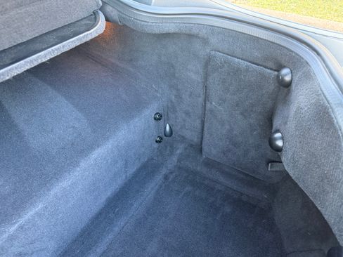 Used 2006 Aston Martin V8 Vantage Coupe 2D image 14