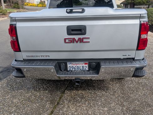Used 2016 GMC Sierra 1500 SLE w/ SLE Value Package image 8