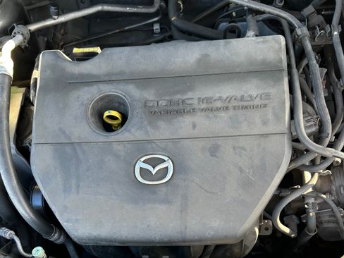 Used 2011 MAZDA MAZDA3 s Sport FWD image 10