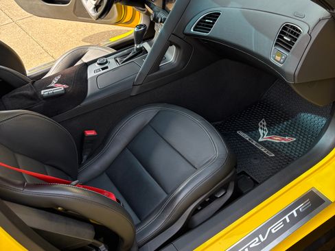 Used 2019 Chevrolet Corvette Grand Sport RWD image 10