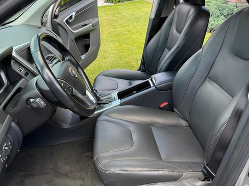 Used 2015 Volvo XC60 T5 Premier Plus FWD image 17